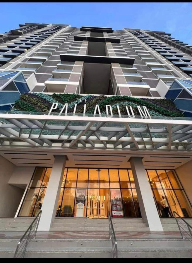 Jhezzstuffs Staycation Iloilo Esterno foto